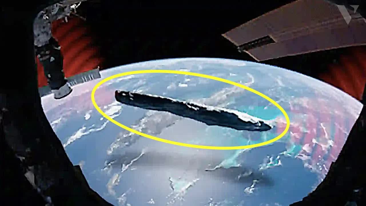 Oumuamua adlı gizemli cisim Güneş sistemine geldi