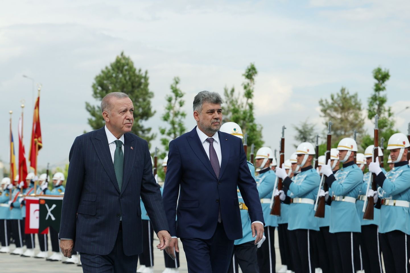 Türkiye Cumhurbaşkanı Erdoğan, Romanya Başbakanı Ciolacu'yu Kabul Etti