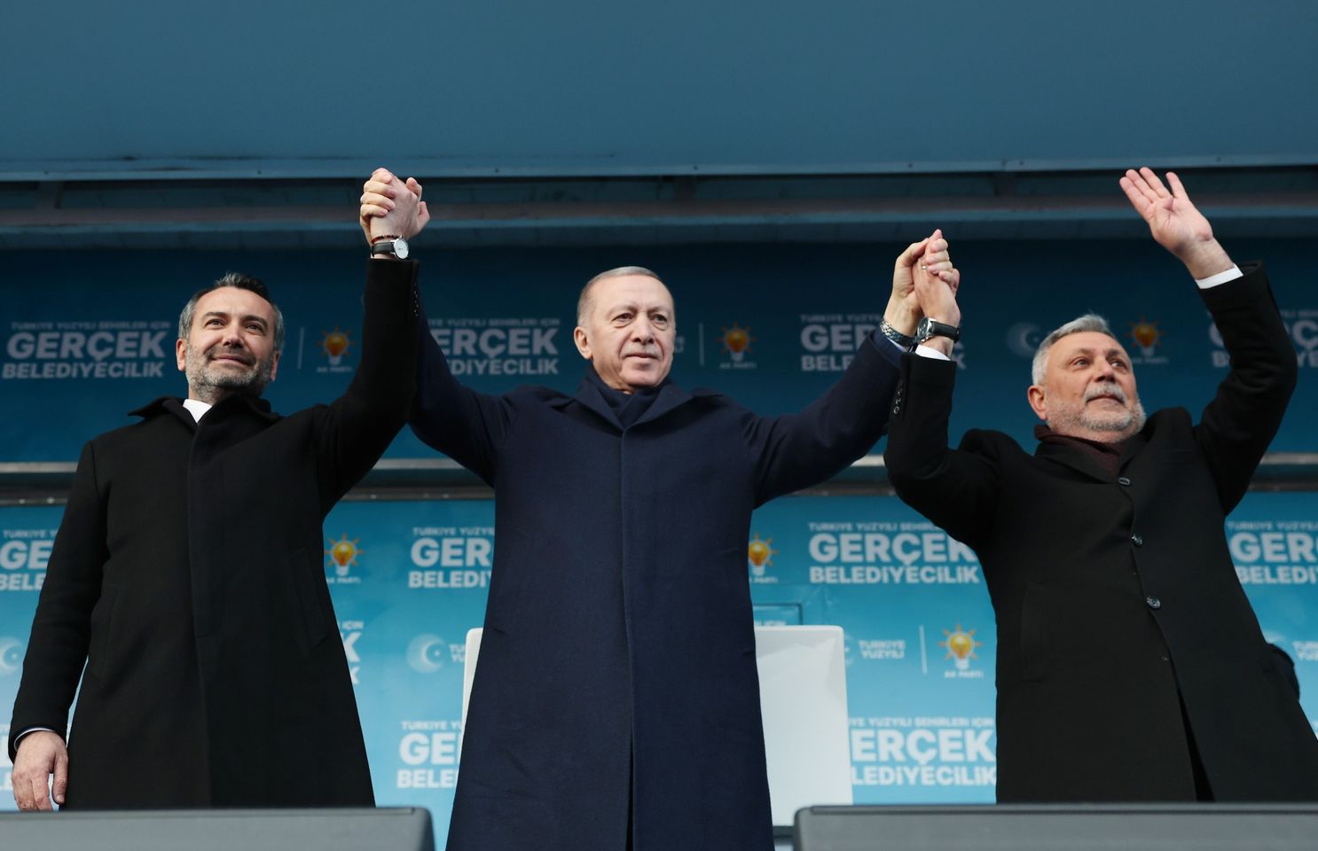 Cumhurbaşkanı Erdoğan, Elazığ'da halka hizmet projelerini anlattı.