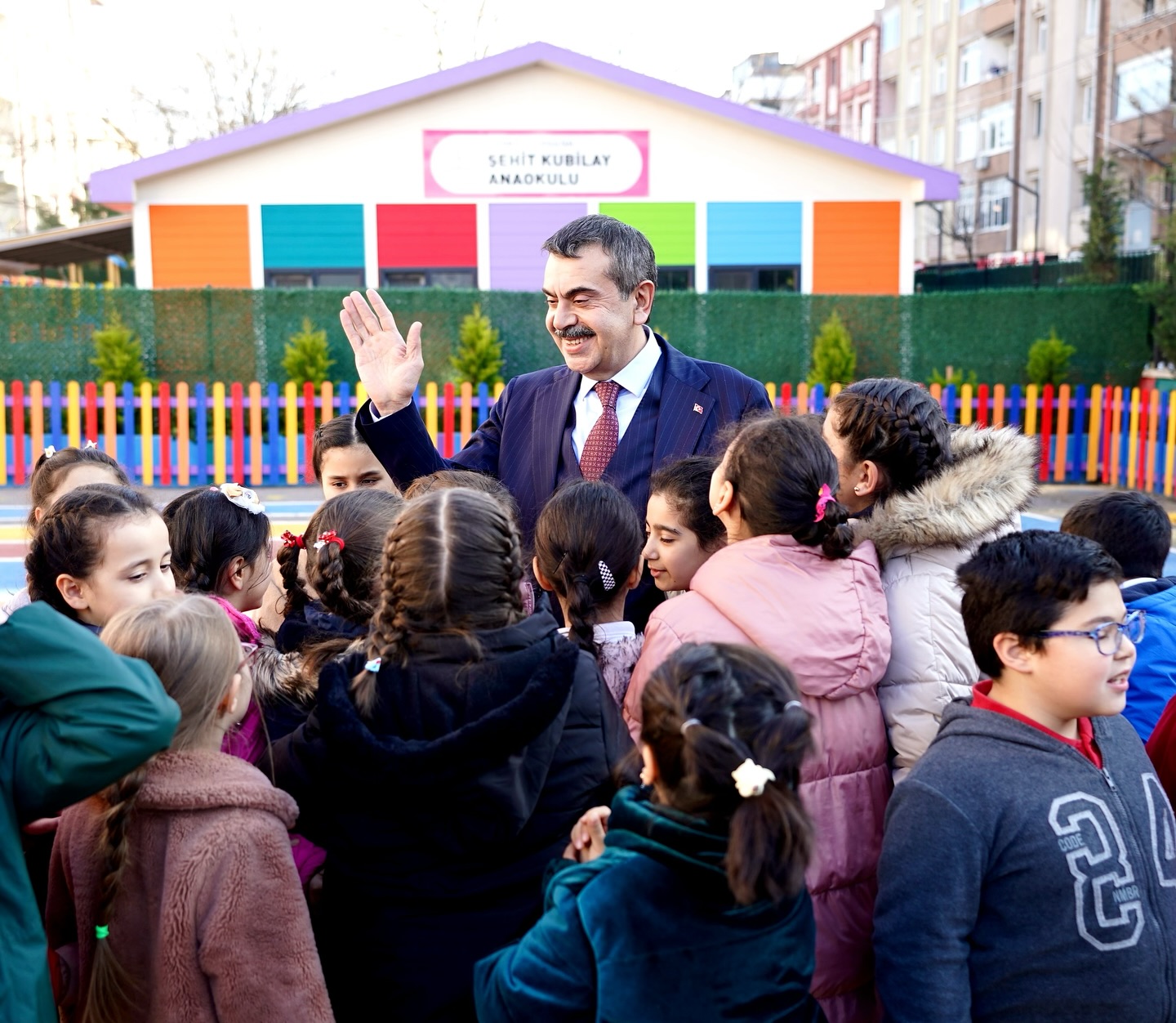 Milli Eğitim Bakanı Prof. Dr. Yusuf Tekin'den Mesaj: Haftaya Temiz Bir Sayfa İle Başlayın