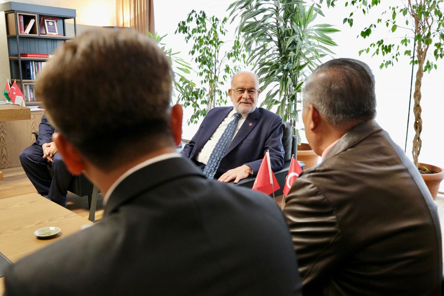  Saadet Partisi Genel Başkanı Temel Karamollaoğlu, Malezya Tarım Bakanı H.E Mohommad bin Sabu'yu Kabul Etti 