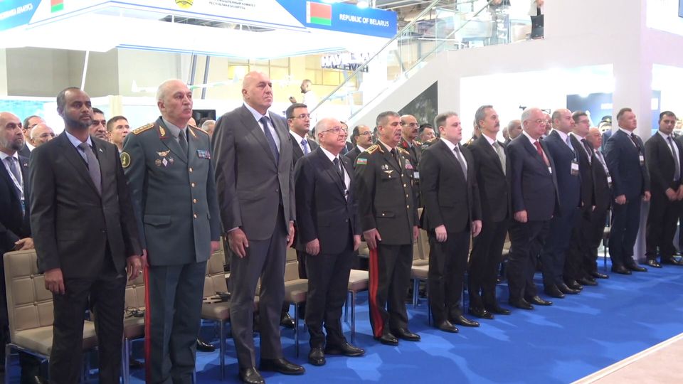 Milli Savunma Bakanı Azerbaycan'da