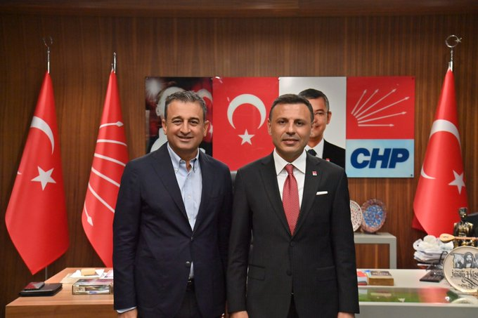 Adana Milletvekili Bulut İstanbul İl Başkanlığından Memnun Ayrıldı