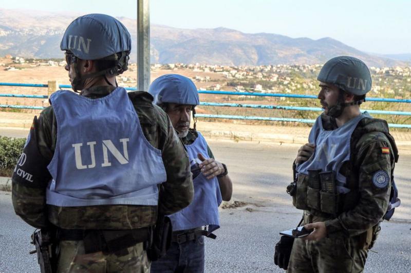 Lübnan’ın güneyinde Birleşmiş Milletler Barış Gücü Gözlem Noktası Tank Ateşiyle Hasar Gördü