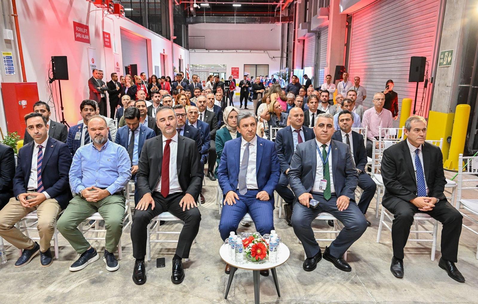 Türkish Cargo, Antalya Havalimanı'nda Yeni Kargo Tesisi Açtı