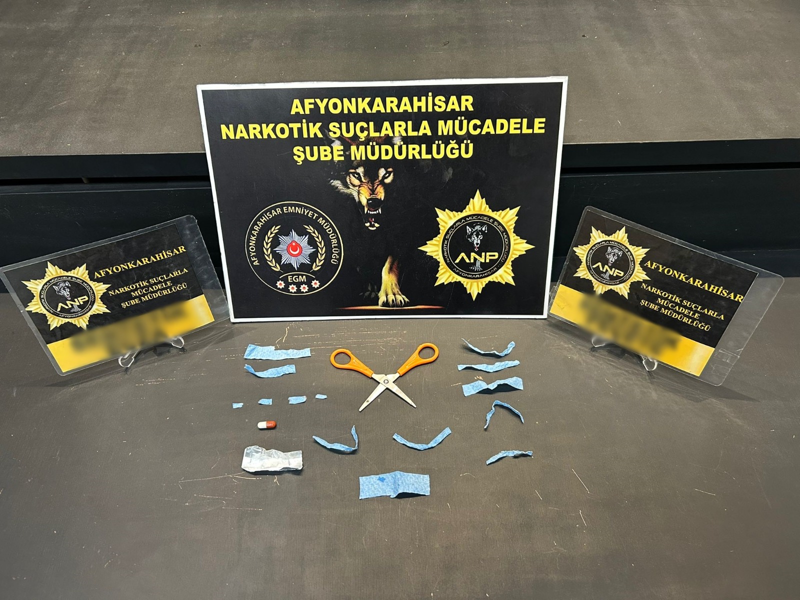 Sokak Satıcılarına Operasyon: 3 Şüpheli Tutuklandı