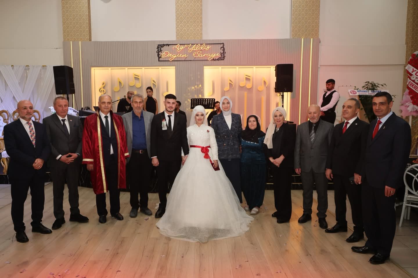 Vali Yiğitbaşı, 2025 Aile Yılı Kapsamında Düzenlenen Düğün Merasimine Katıldı