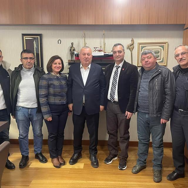 TBMM'de Mücadeleci Emekliler Derneği Başkanı Nuh Erdogan ile Buluşma