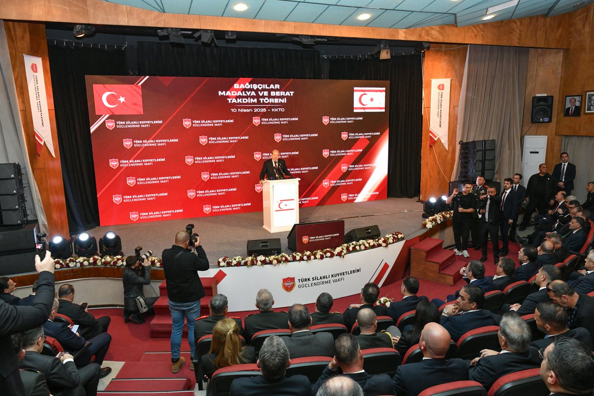 Lefkoşada Türk Silahlı Kuvvetlerini Güçlendirme Vakfı'na Madalya Töreni