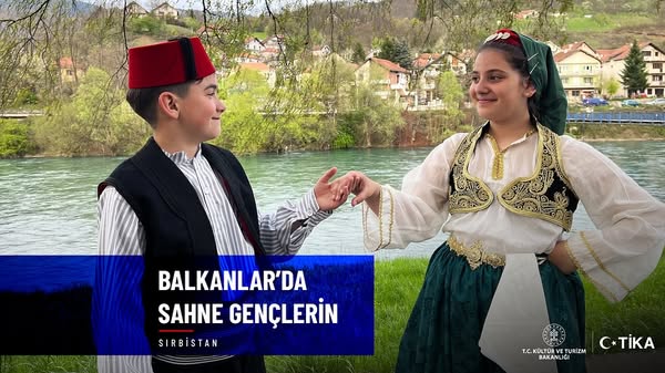 TİKA, Balkanlarda Kültürel Mirası Yaşatmak İçin Sırp ve Boşnak Halk Dansçılarına Kostüm Desteği Verdi