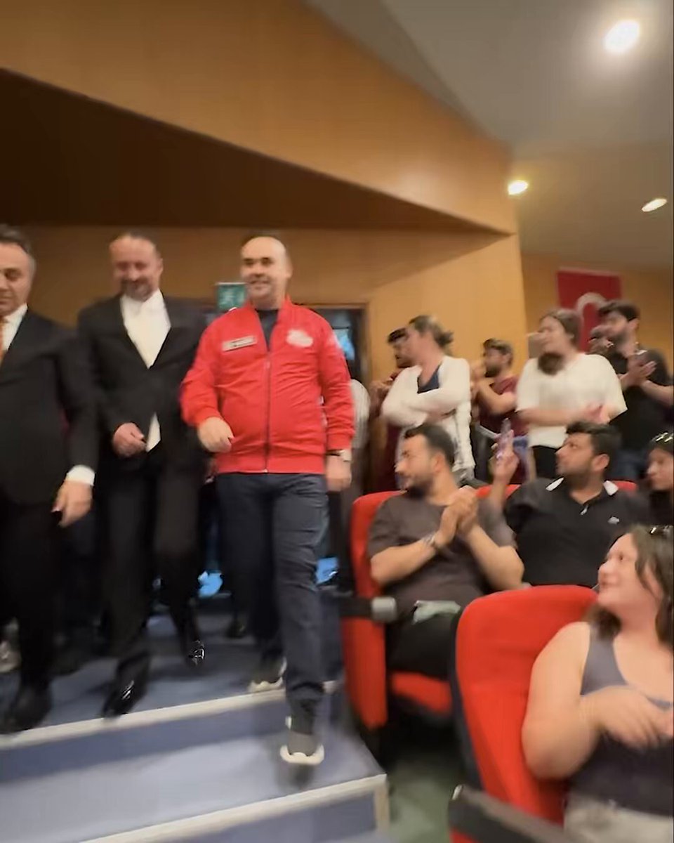 Sanayi ve Teknoloji Bakanı KACIR, Yakın Doğu Üniversitesi'nde Öğrencilerle Buluştu