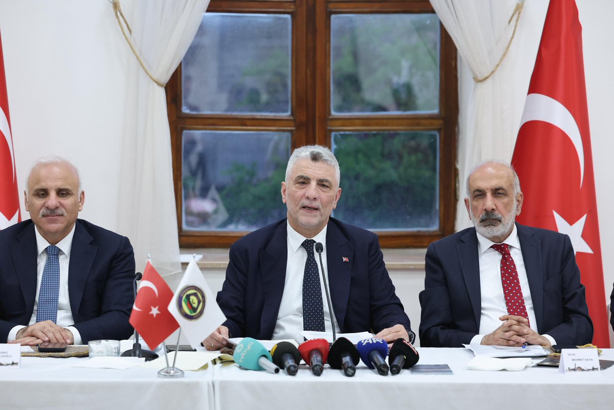 Ticaret Bakanı Bolat Diyarbakır'da İş Dünyasıyla Buluştu
