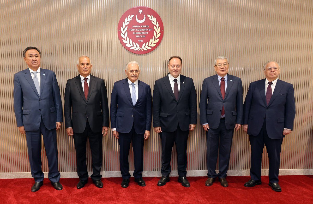 Türk Devletleri Temsilcilikleri Konseyi Genel Sekreteri ve TDT Aksakallar Konseyi Üyeleri TRNC Başkanı’nı Ziyaret Etti