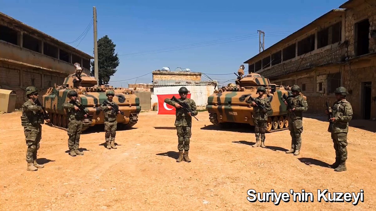 Atatürk: Türk Kadını Geleceğin Büyük Adamlarını Yetiştirebilir