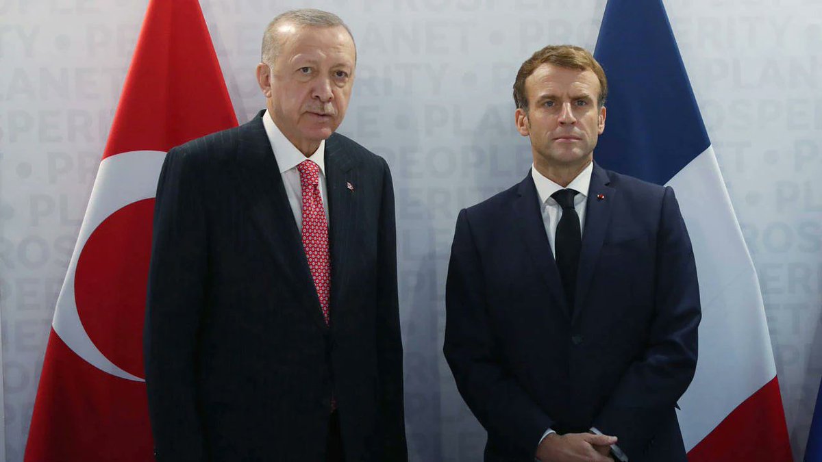 Erdoğan ve Macron Ukrayna Savaşında Diplomasi Çabalarını Artırdı