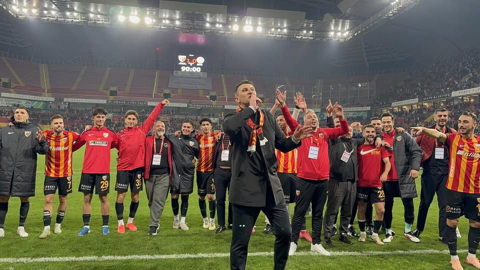 Bellona Kayserispor, Kendi Evinde Maç Yaptı