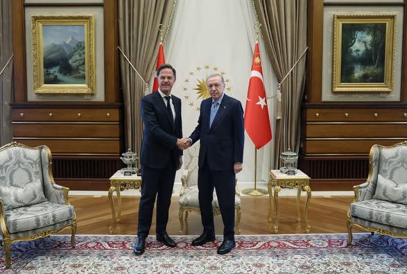 Cumhurbaşkanı Erdoğan, NATO Genel Sekreteri Rutte ile Külliye'de Buluştu
