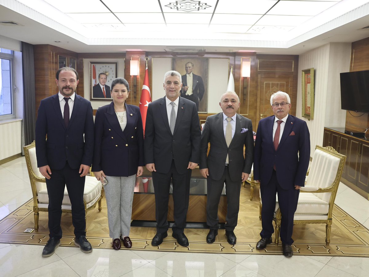 Ticaret Bakanı Bolat, Çankırı Delegasyonuyla Tarım ve Ticaret Konularını Gördü