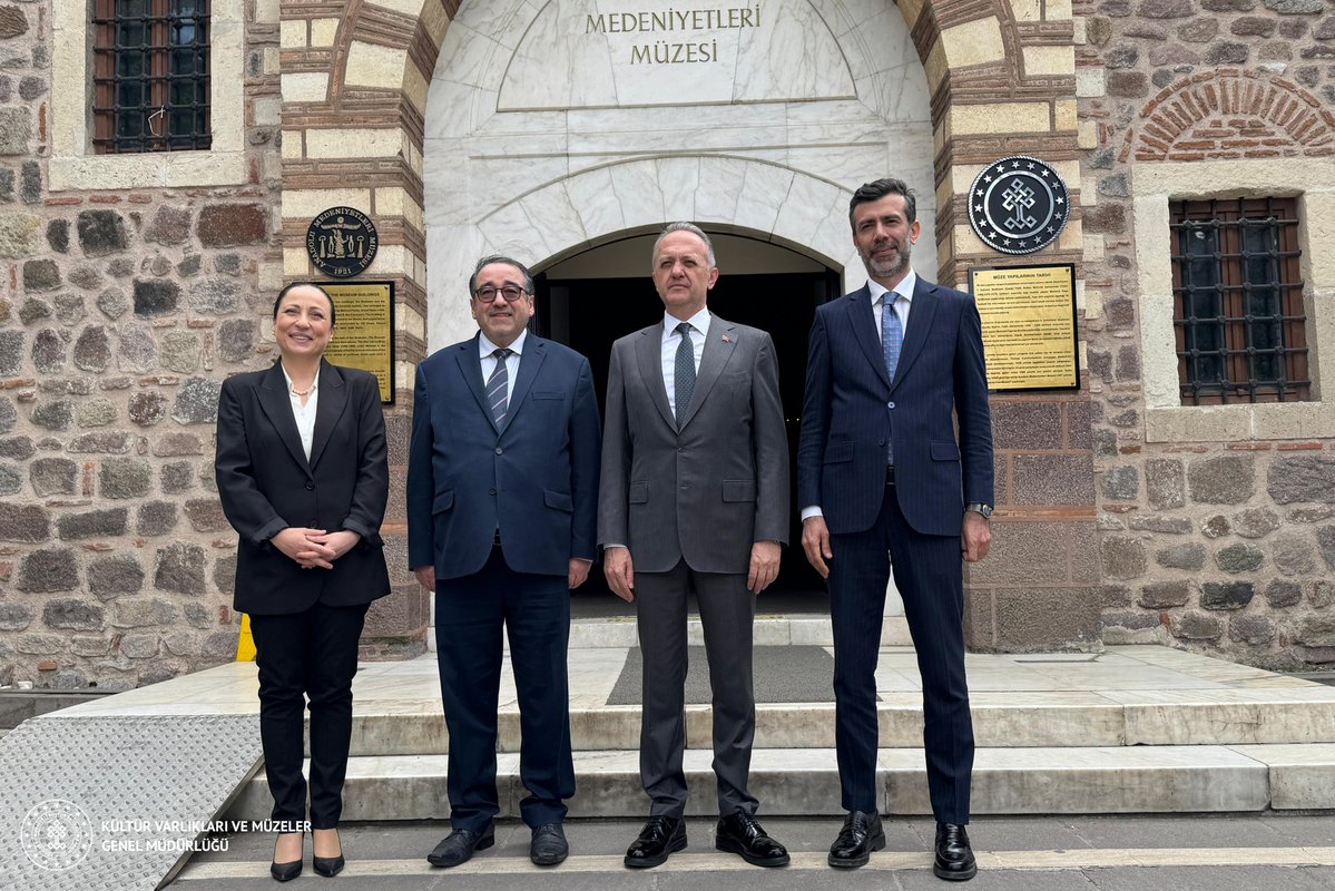 Peru'dan Türkiye'ye Mochica Kültürüne Ait Tarihi Kolye İade Edildi