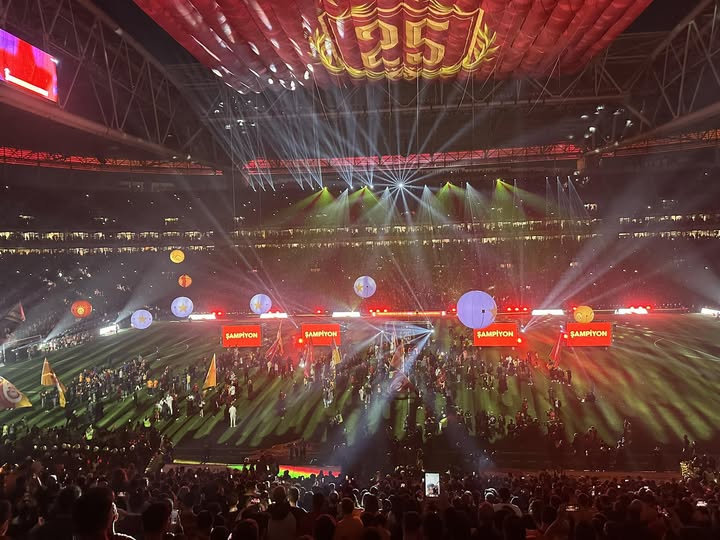 İyi Parti'den Galatasaray'a Şampiyonluk Tebriki