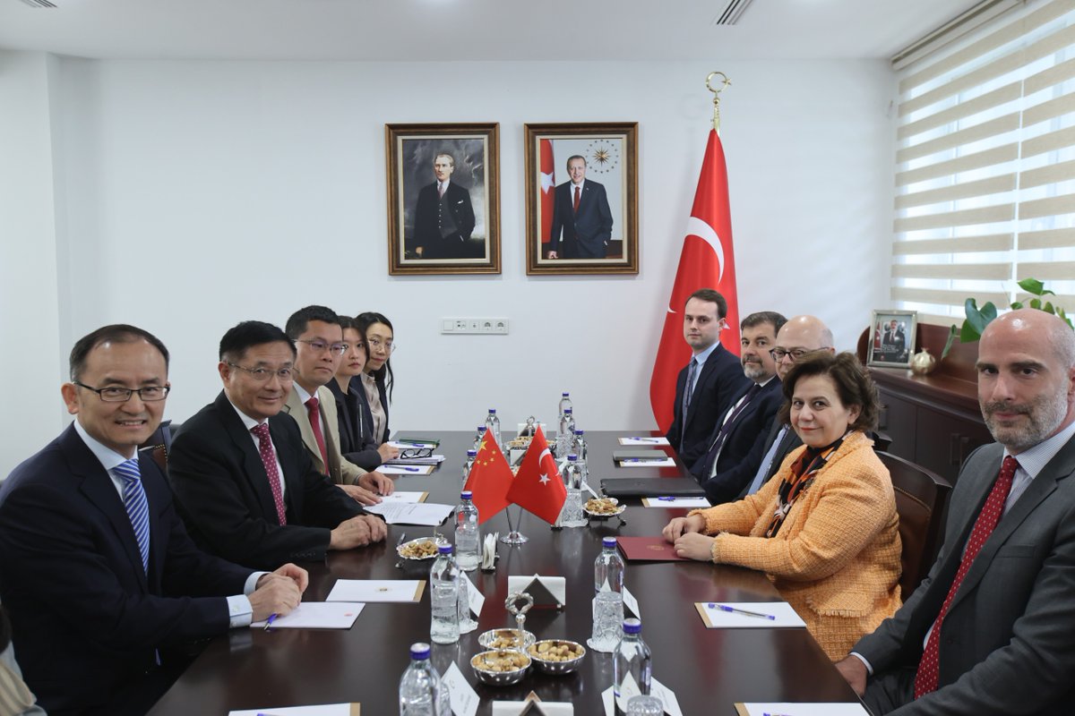Dışişleri Bakan Yardımcısı Ekinci, Çinli Muhatabıyla Afganistan'ı Görüştu