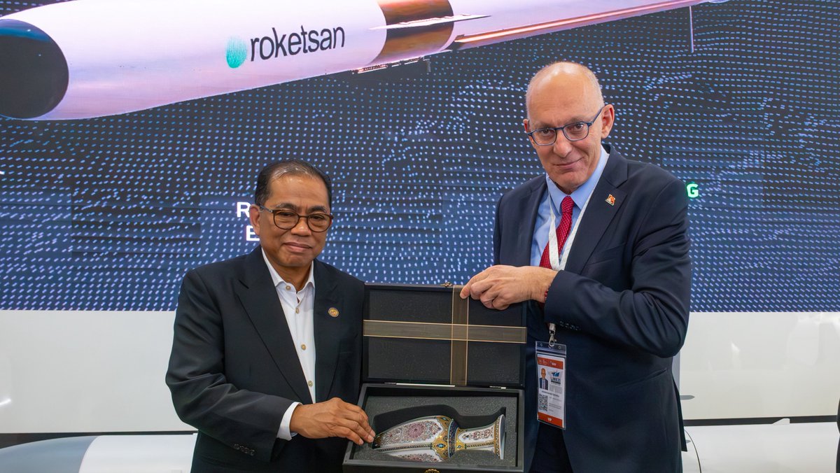 ROKETSAN, LIMA 2025'te Savunma Teknolojileri Alanındaki Görüşmeleri Gerçekleştirdi
