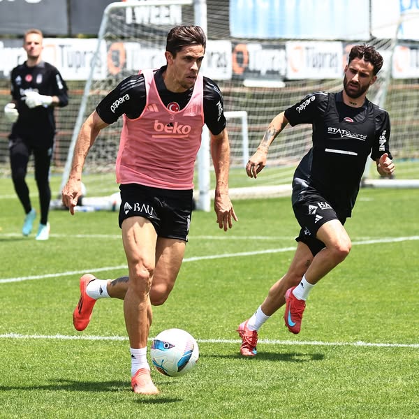 Beşiktaş, Çaykur Rizespor Maçına Hazırlanıyor