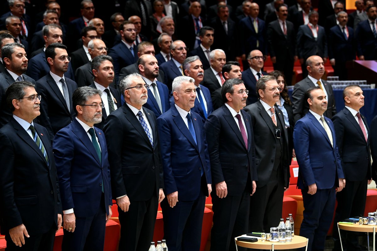 Tarım ve Orman Bakanı Yumaklı, Türkiye Ekonomi Şûrası'nda Tarımın Stratejik Rolünü Vurguladı