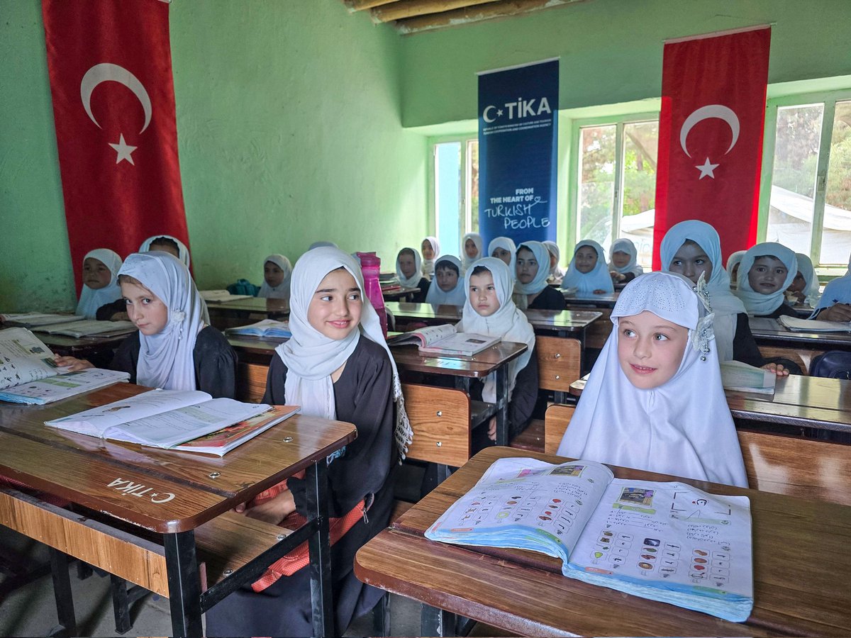 TİKA, Afganistan'da Eğitim Projelerine Devam Ediyor