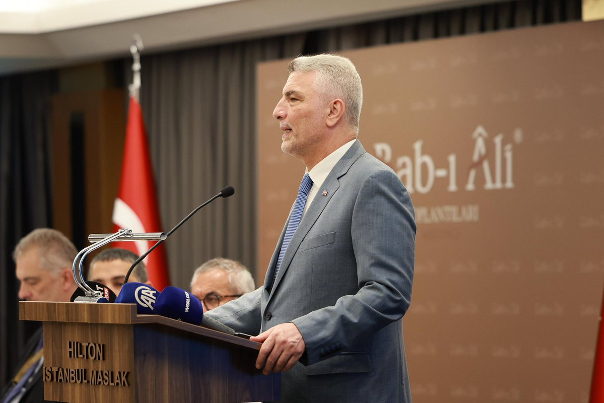 Bakan Bolat, Bab-ı Âli Platformu Konferansında Türkiye Ticaret Politikalarını Değerlendirdi
