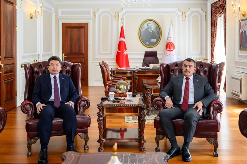 Adalet ve Milli Eğitim Bakanları Tunç ve Tekin Görüşme Gerçekleştirdi